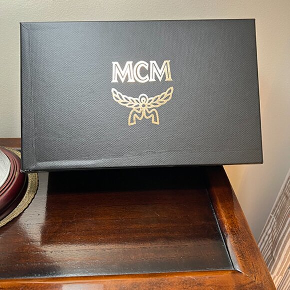 Women’s MCM Monogram Print Open Toe Rubber Slide – NIB - Picture 2 of 10